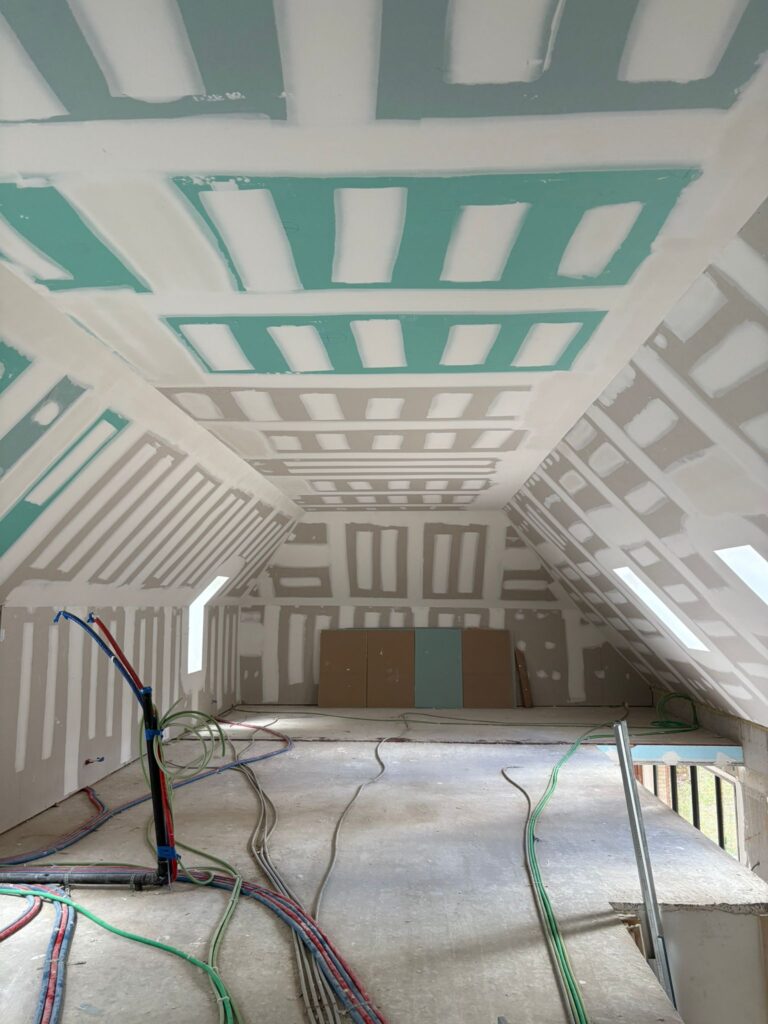 WhatsApp Image 2025-09-13 at 16.59.53 (2)